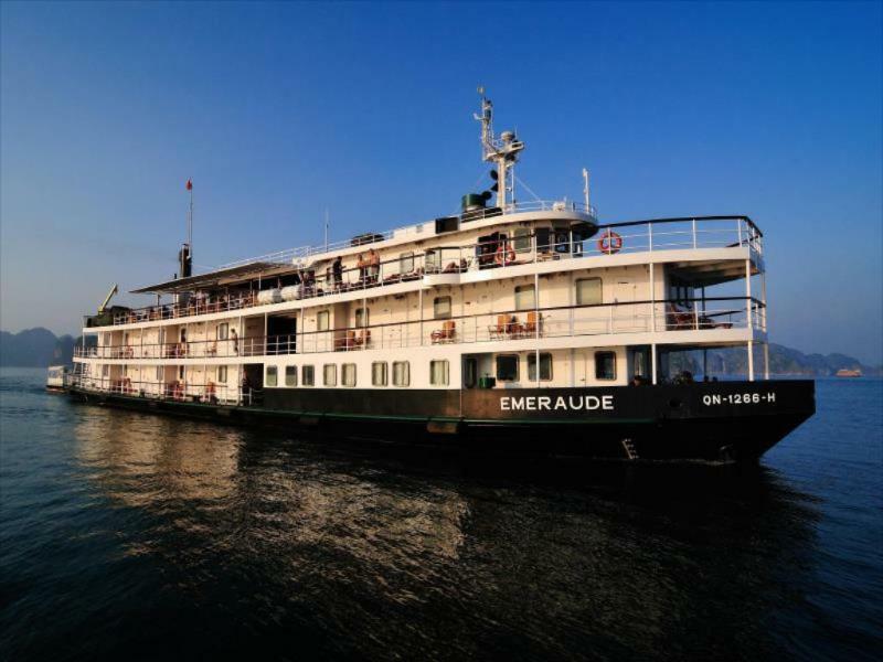 Hotel Emeraude Classic Cruises Ha Long Exterior foto